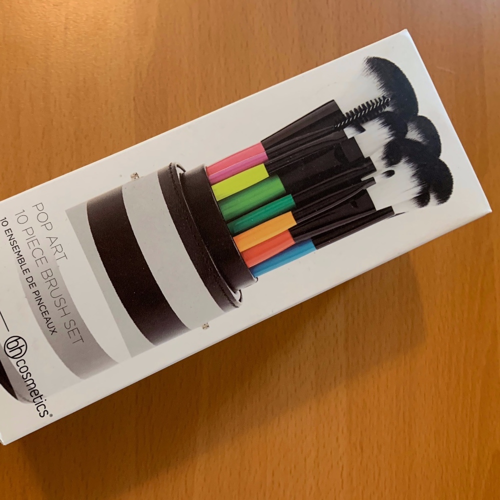 BH Cometics Travel Synthetic Brush Set - NIB